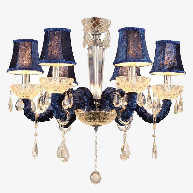Elegante Lampadario Barocco Luminoso Raffinato