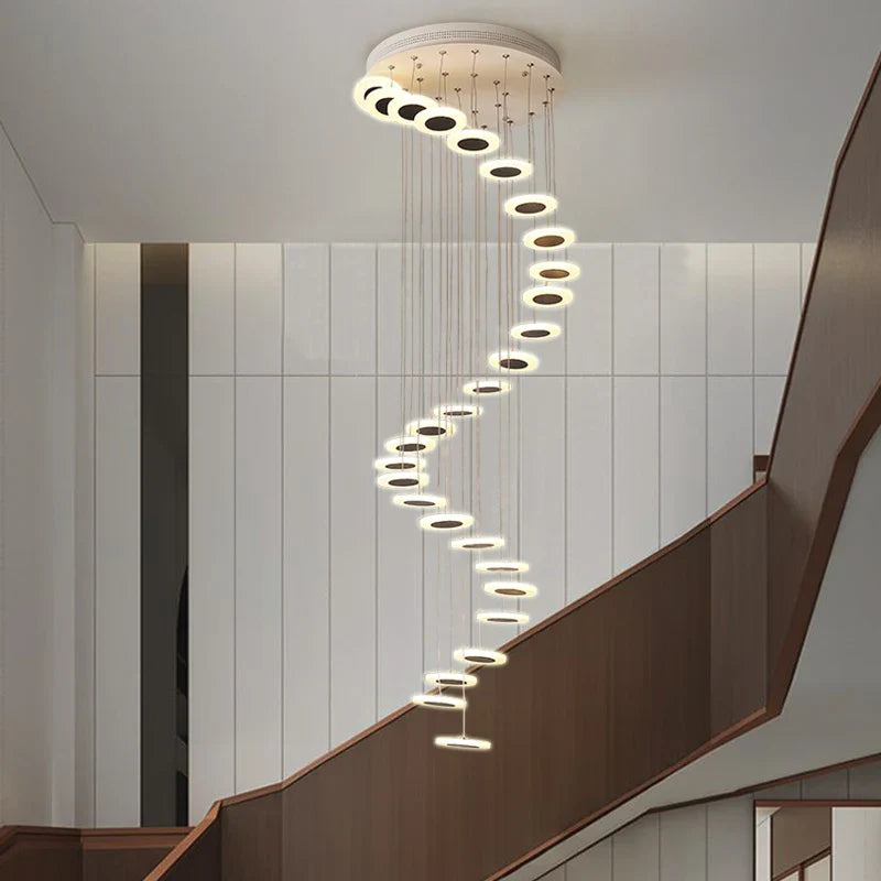 lampadario in acrilico per scale e spazio decorativo