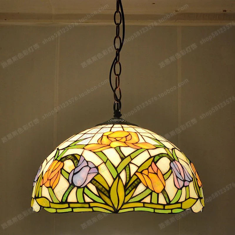 Lampadario vintage in vetro elegante