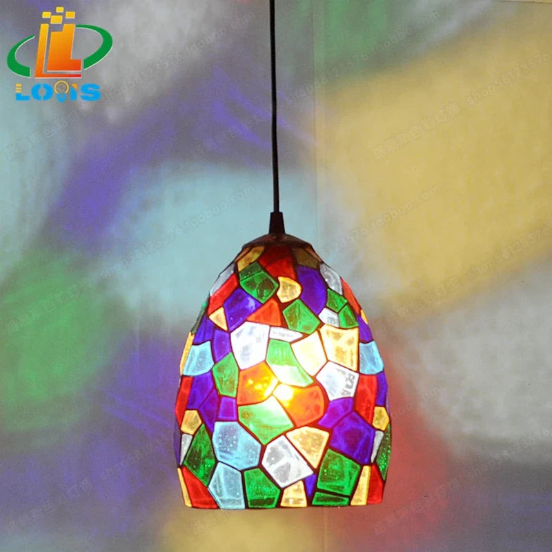 lampadario colorato in vetro colorato stile tiffany per illuminazione creativa