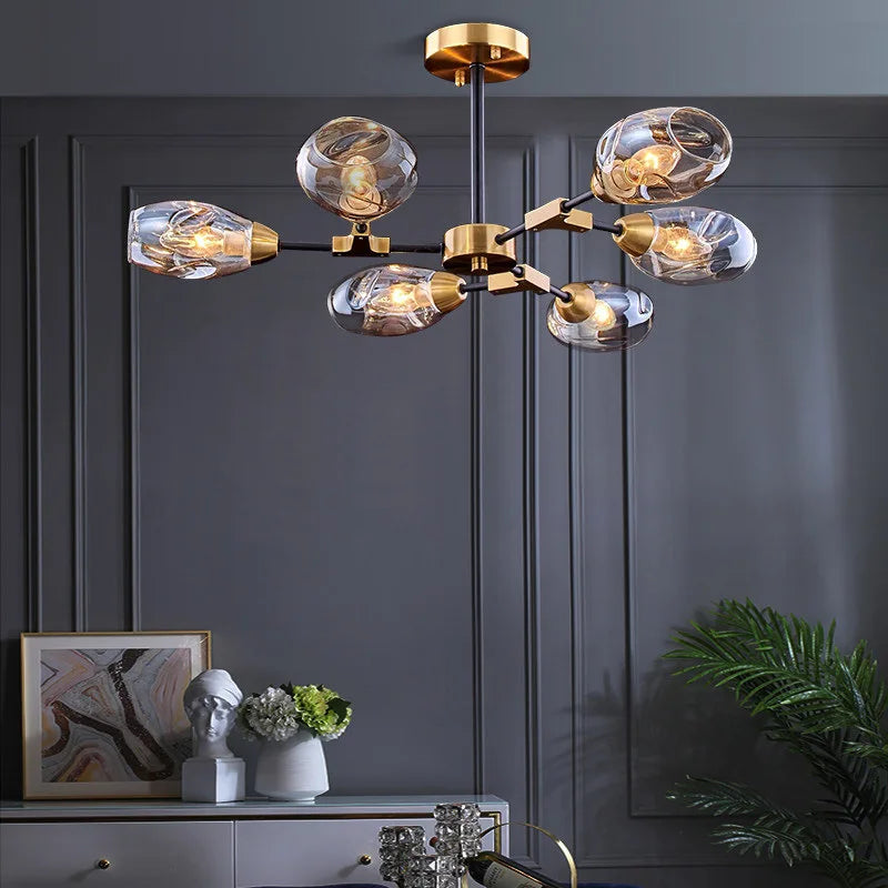 lampadario in vetro trasparente per interni di design eleganti
