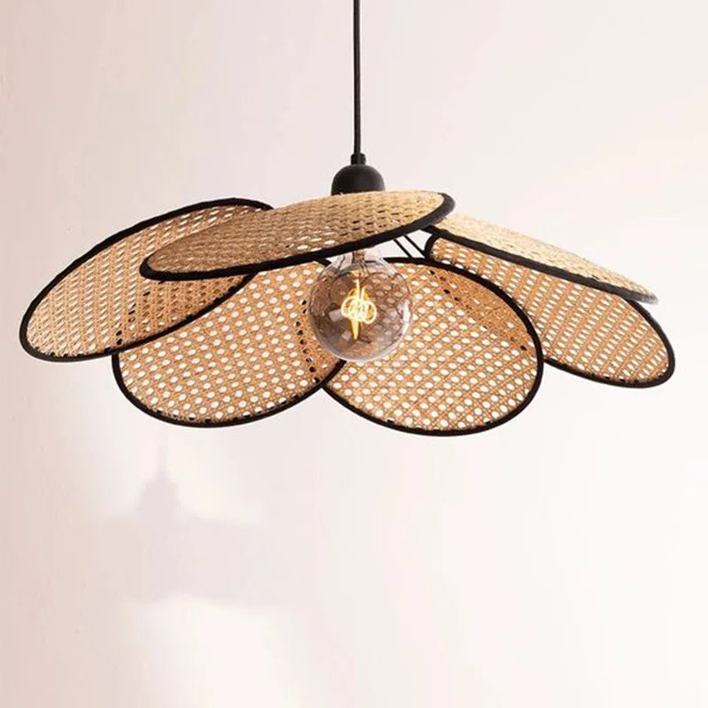 Lampadario artigianale moderno ed elegante