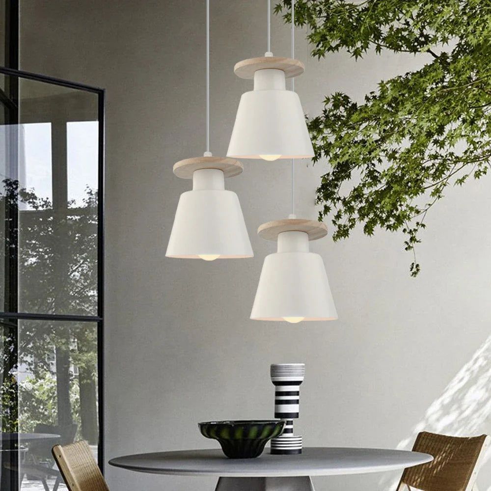 Lampadario Scandinavo Moderno in Legno
