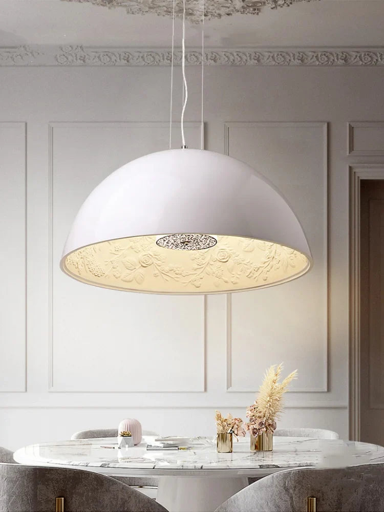 replica del lampadario Skygarden in resina rilievo arte romantica