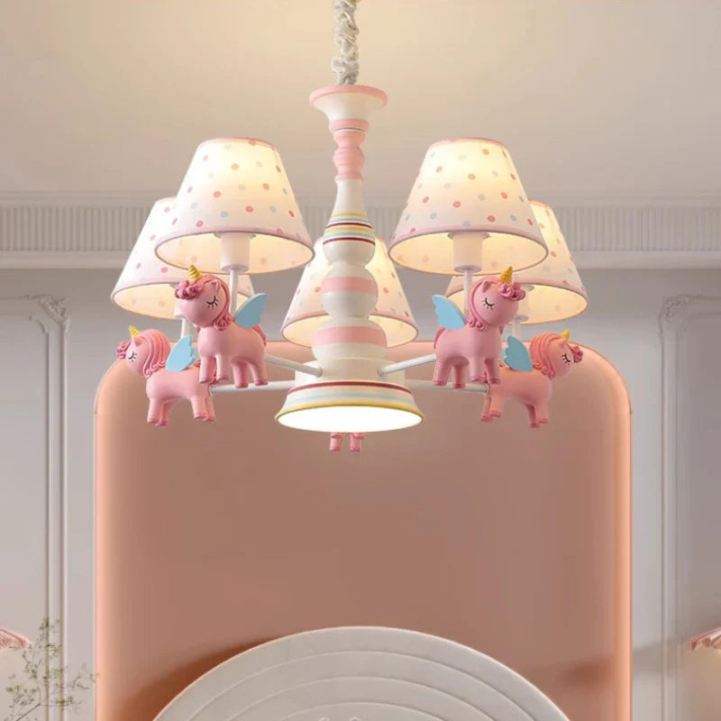 lampadario carosello per camera dei bambini moderno e romantico