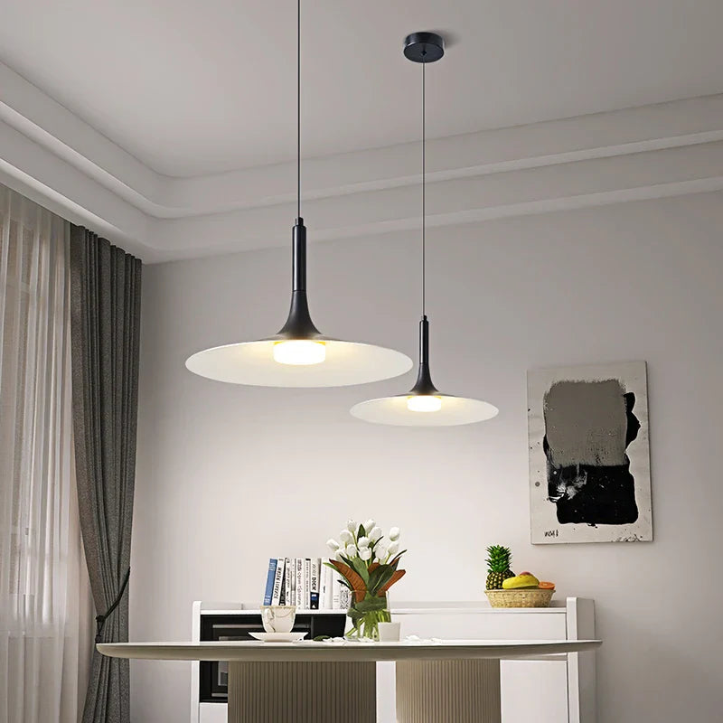 Lampadario design moderno e luminoso