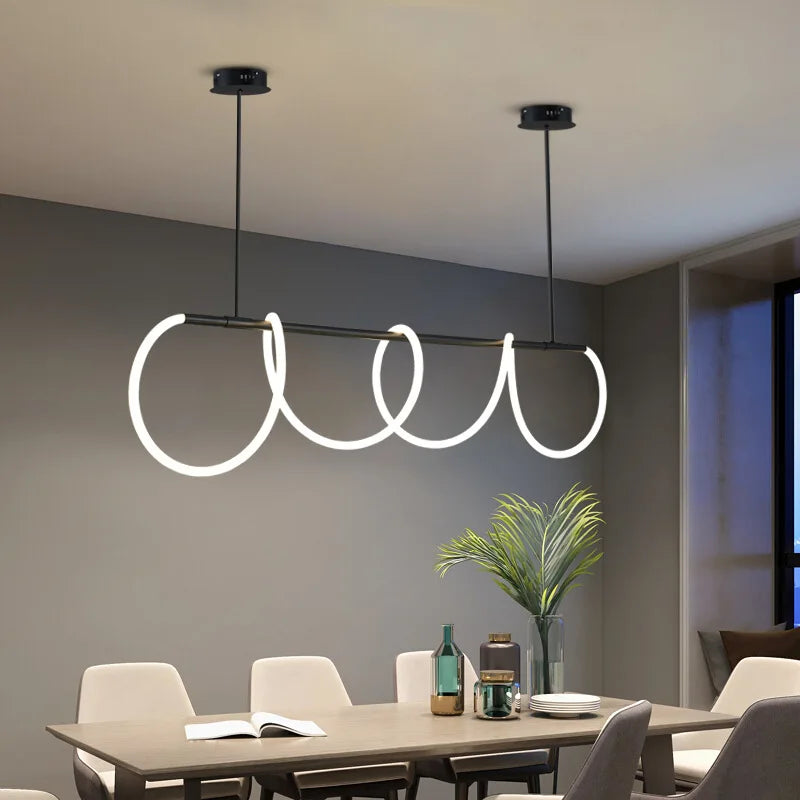 Lampadario moderno elegante design lineare sospeso