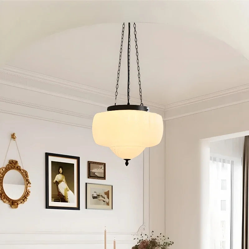 Lampadario scandinavo vintage in vetro luminoso
