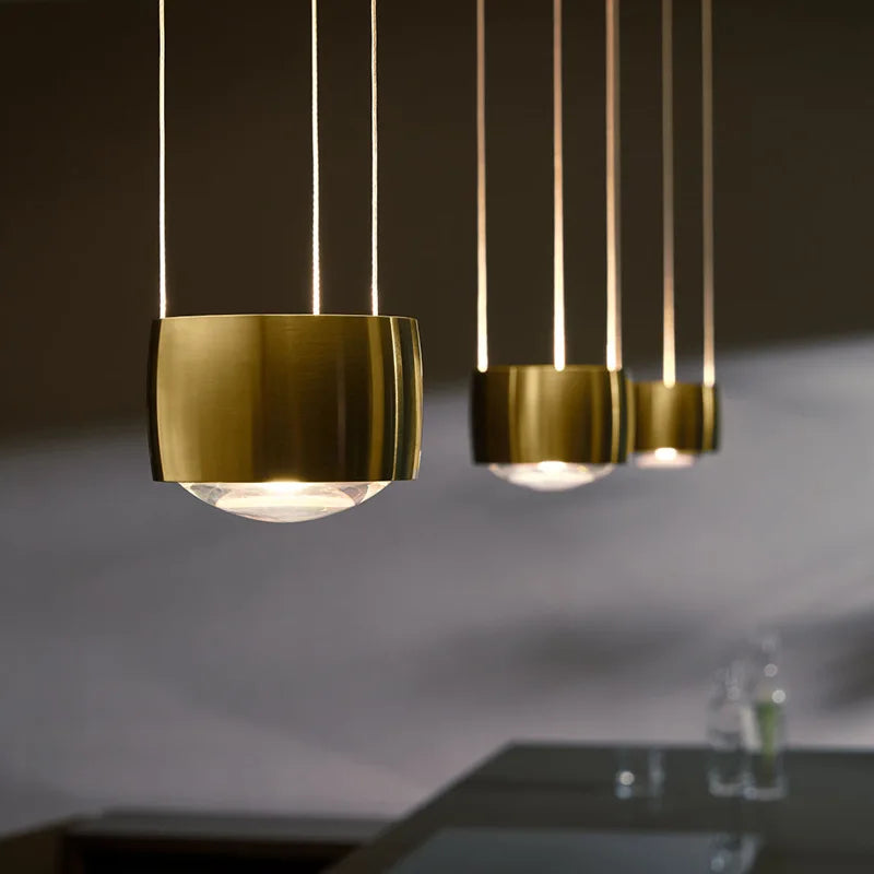 Lampada a sospensione LED design moderno brillante