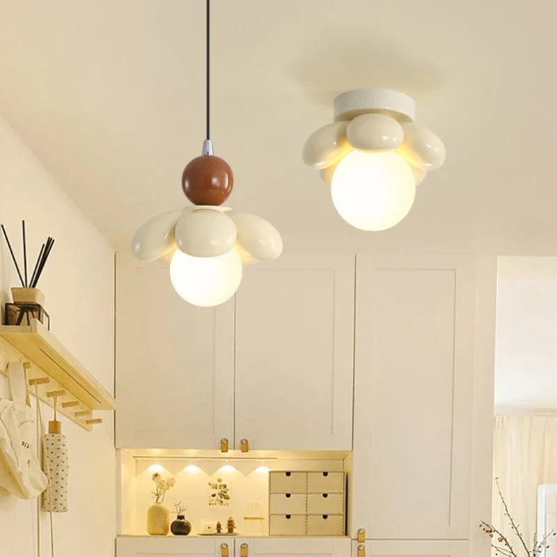 lampadario sospensione moderno a forma di fiore per ristorante