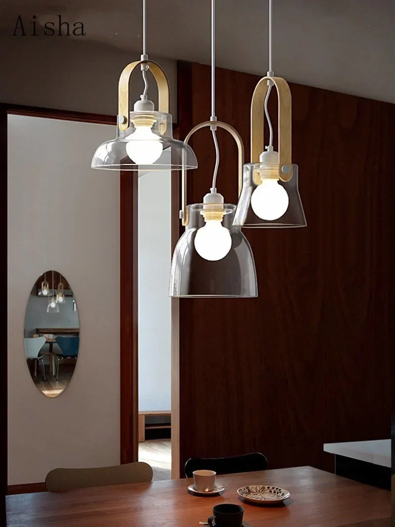 lampadario in vetro design per decorazione interna moderna