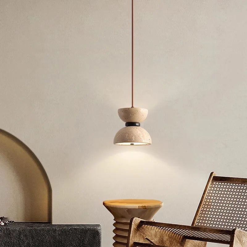 lampadario in travertino giapponese stile wabi-sabi design creativo atmosfera calda