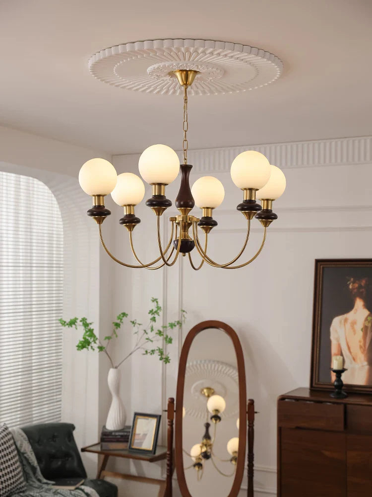 lampadario vintage sospeso per decorazione di villa di lusso