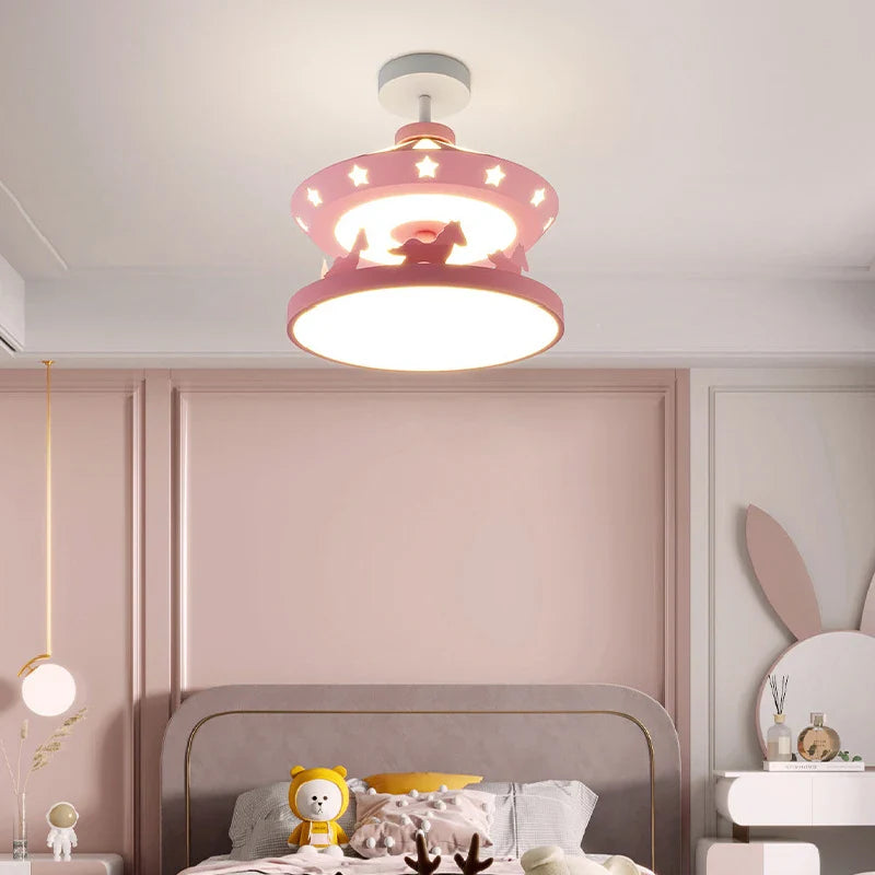 lampadario moderno minimalista per camera di bambino luminoso e accogliente