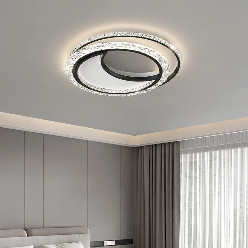 Soffitto moderno luminoso ed elegante