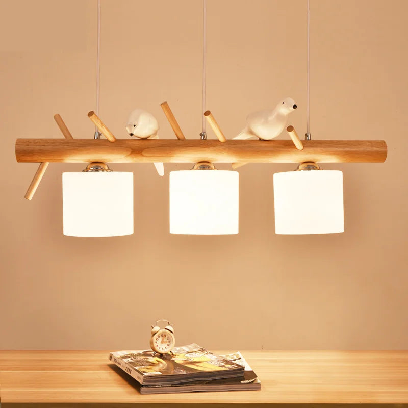 Lampada a sospensione in legno nordico elegante e luminosa