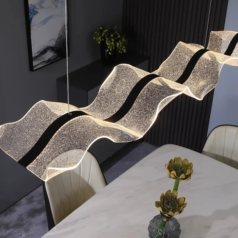 Lampadario LED design moderno sospeso ideale per decorazione d'interni