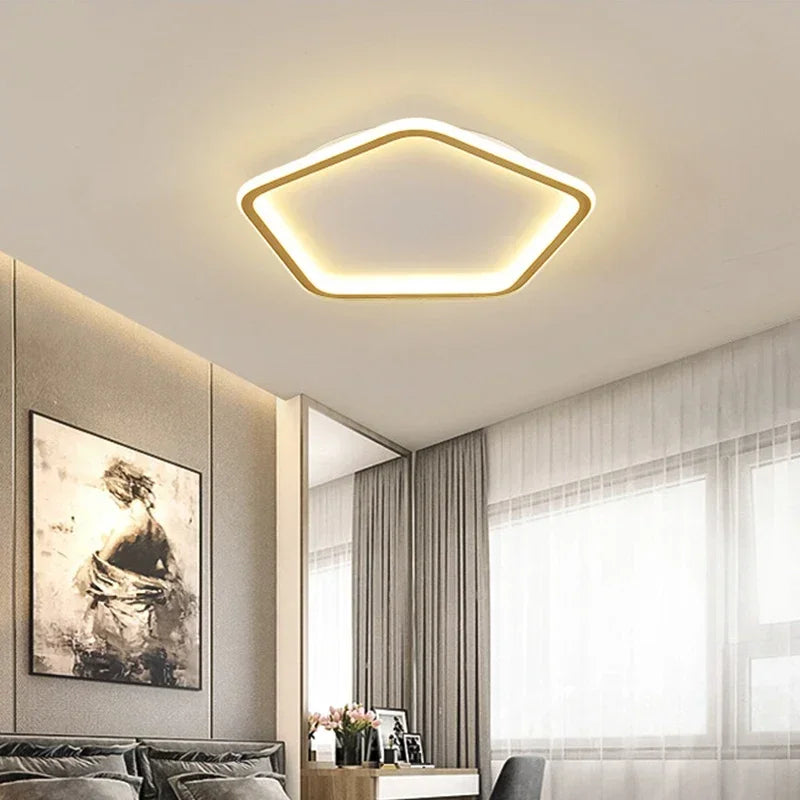 Lampadario LED sospeso dal design elegante