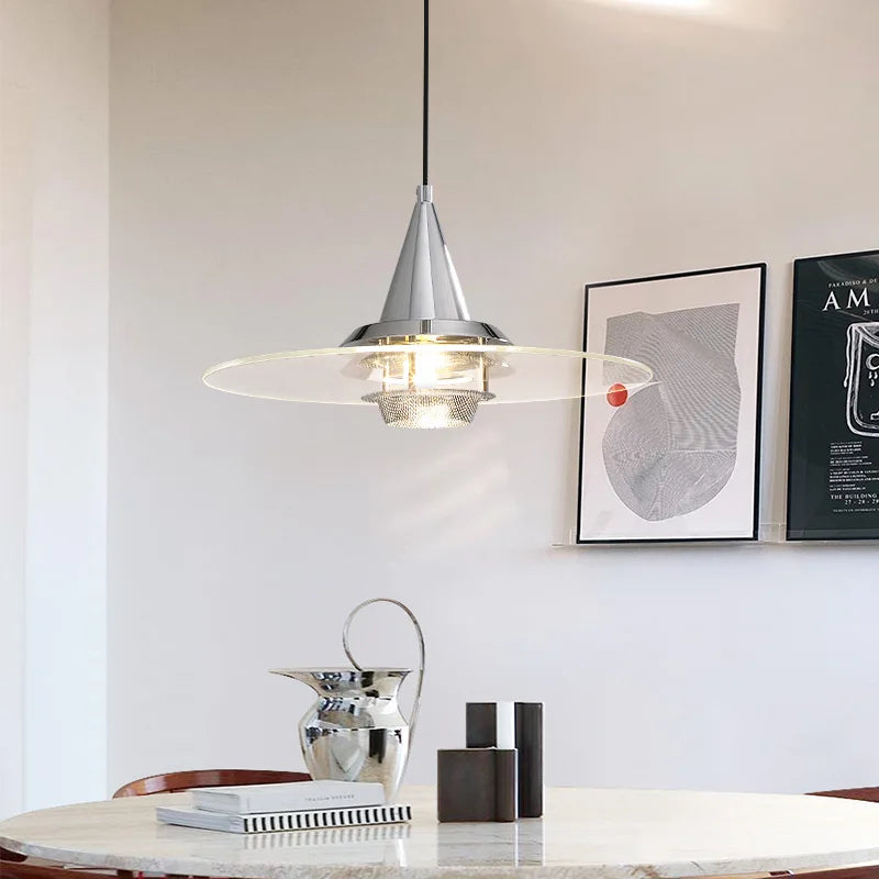 lampadario Bauhaus in vetro trasparente sospeso per ristorante