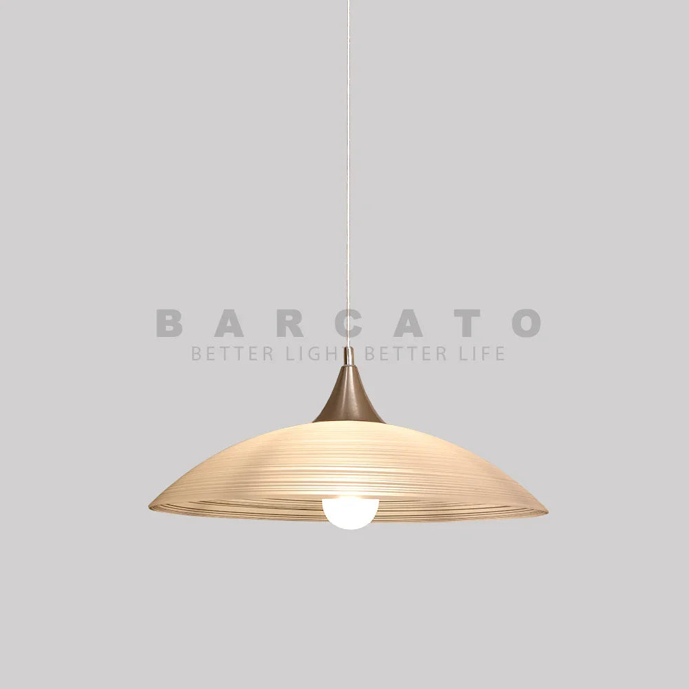 Lampadario moderno minimalista per decorazione interna casa