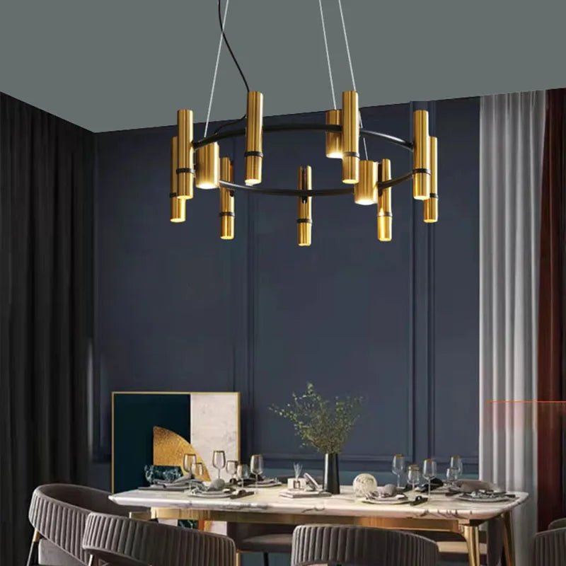 Lampadario dorato moderno versatile