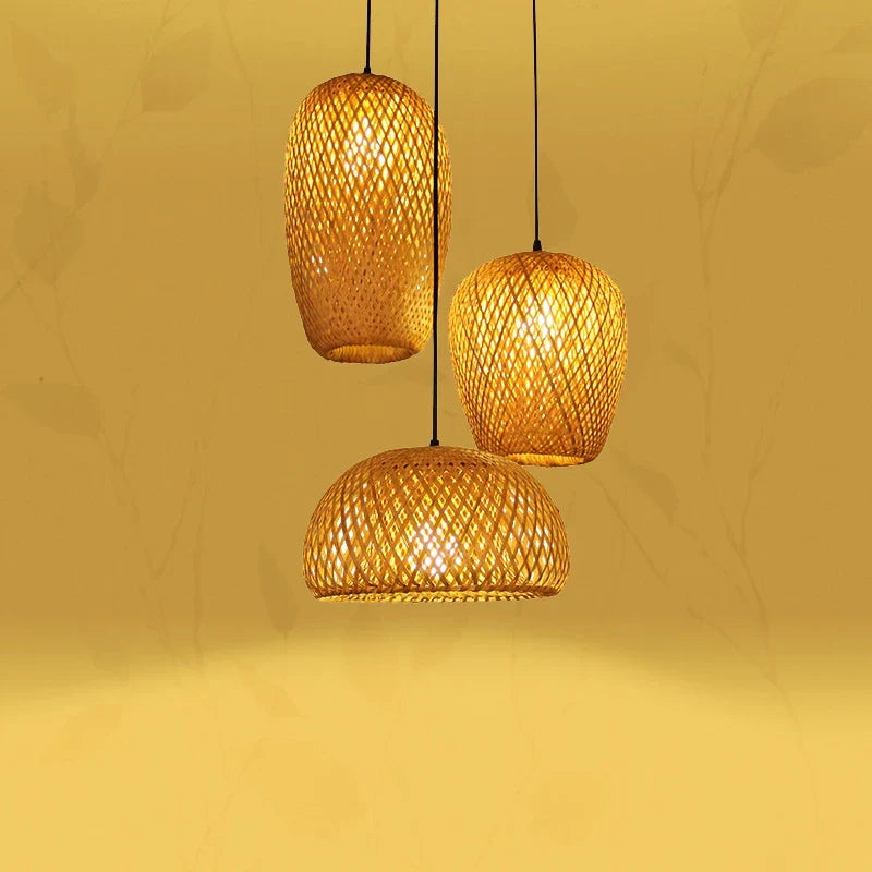 Lampada sospesa vintage in bambù