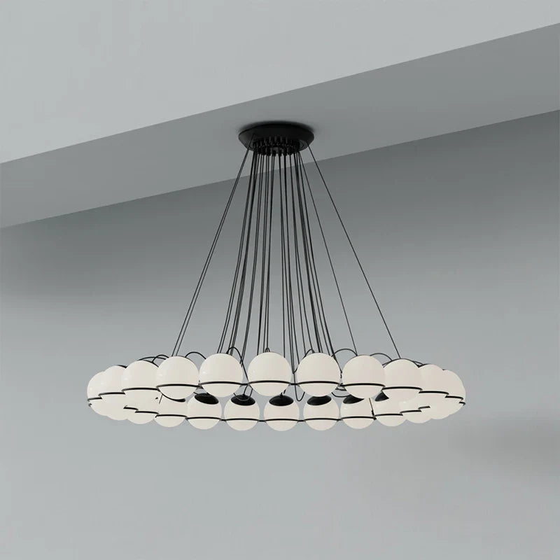 Lampadario design trasparente atmosfera raffinata