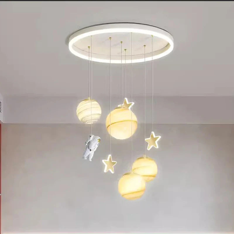 lampadario astronauti luminosi per camera dei bambini design moderno