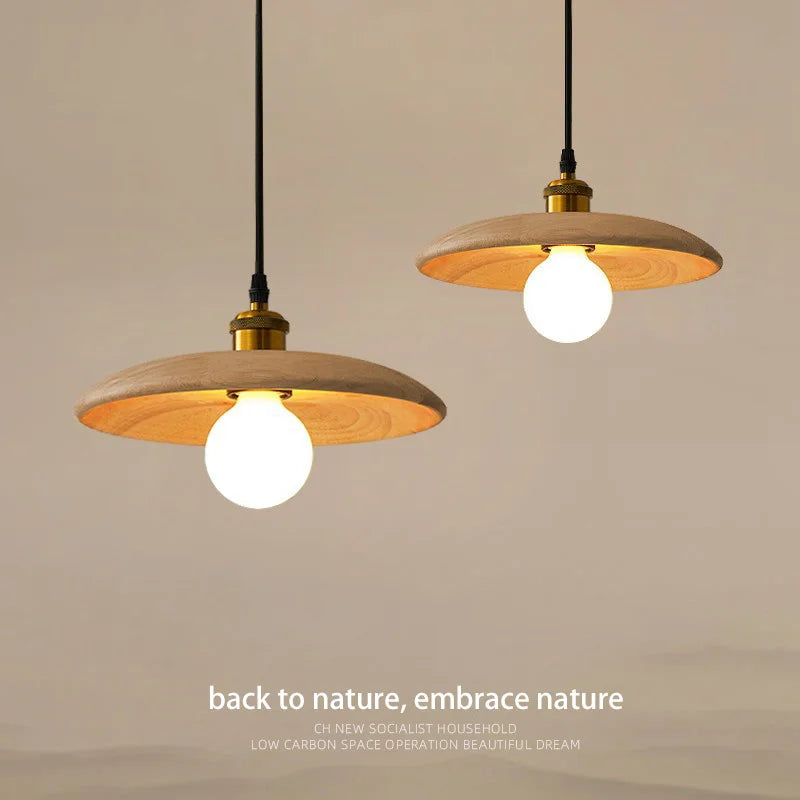 lampadario moderno minimalista in legno massiccio sospeso