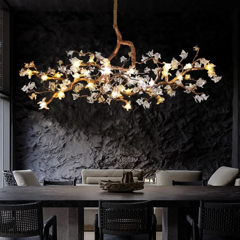 Lampadario retrò in rame artigianale elegante