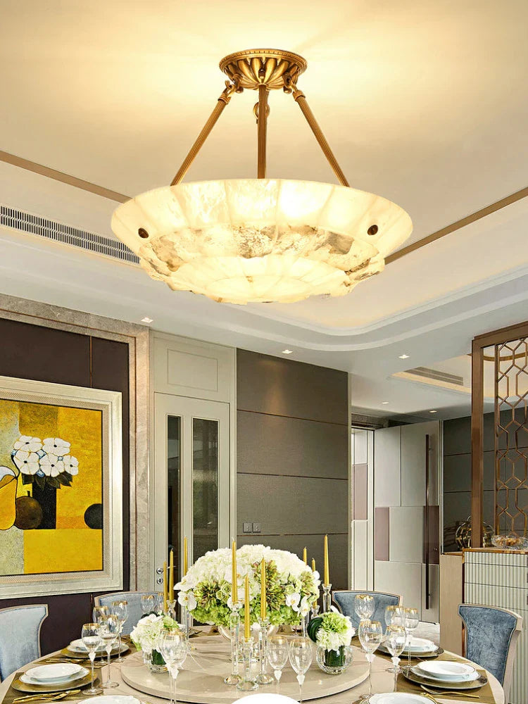 lampadario minimalista in rame e marmo design moderno