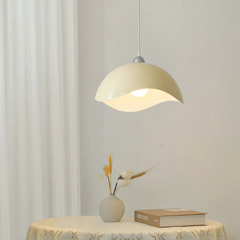 Lampadario LED semplice per decorazione interna nordica elegante