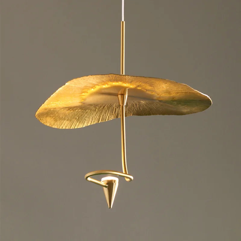 Lampadario LED in rame chic essenziale