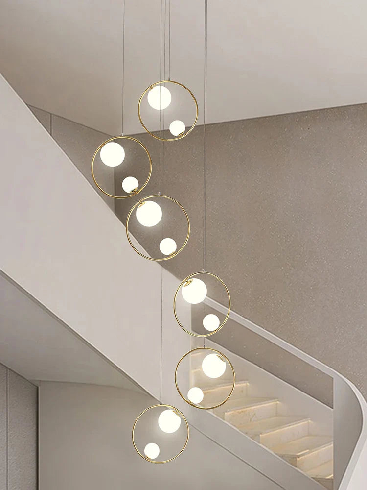 lampadario moderno design per un interno loft elegante