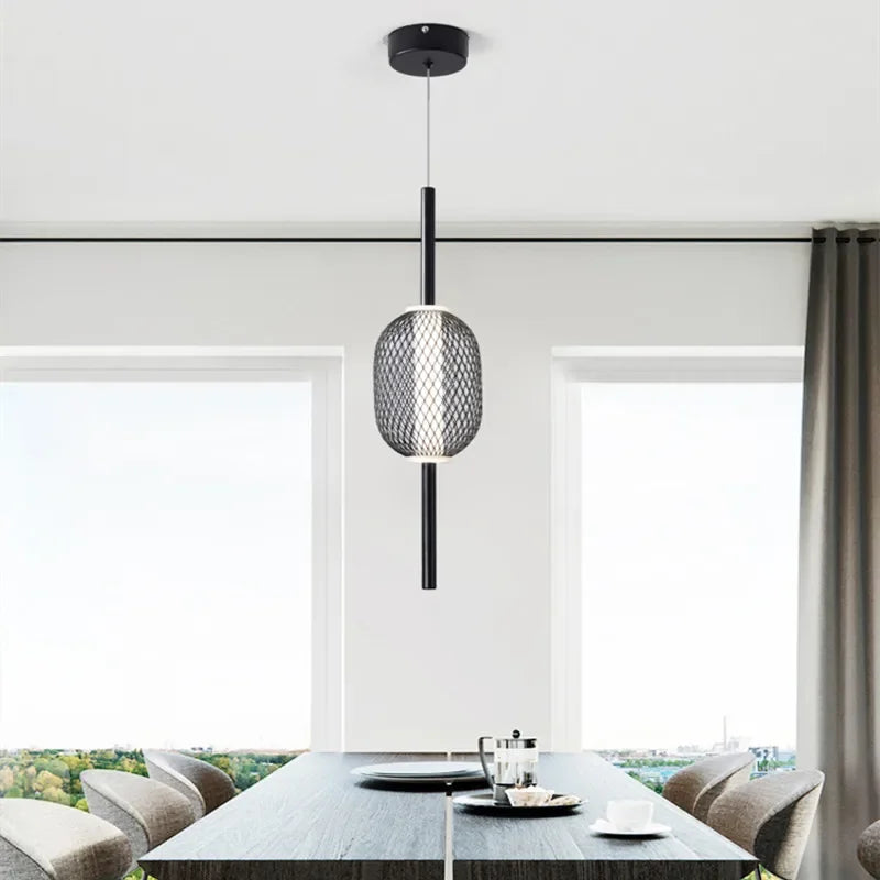 lampadario a sospensione LED minimalista piccolo con una sola testa decorativa