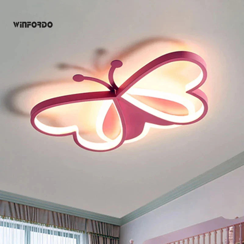 lampadario Winfordo LED con motivo farfalla e intensità regolabile