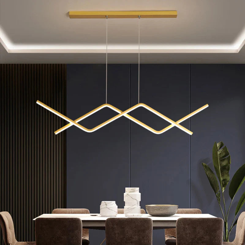 Lampadario elegante design moderno intelligente.