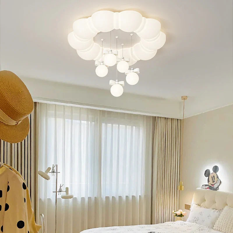 lampadario sospeso creativo a bolle LED per bambini in asilo
