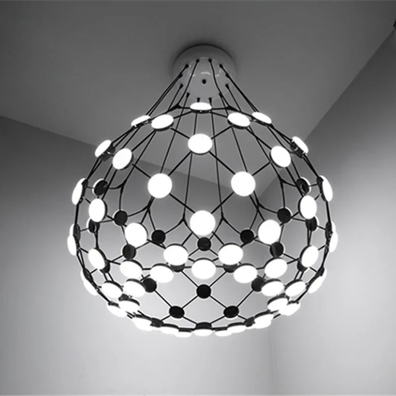 Lampadario design postmoderno creativo nero e bianco pezzi di scacchi
