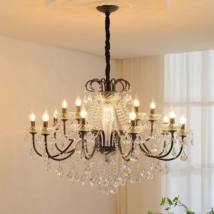 lampadario moderno in cristallo per decorazione d'interni elegante