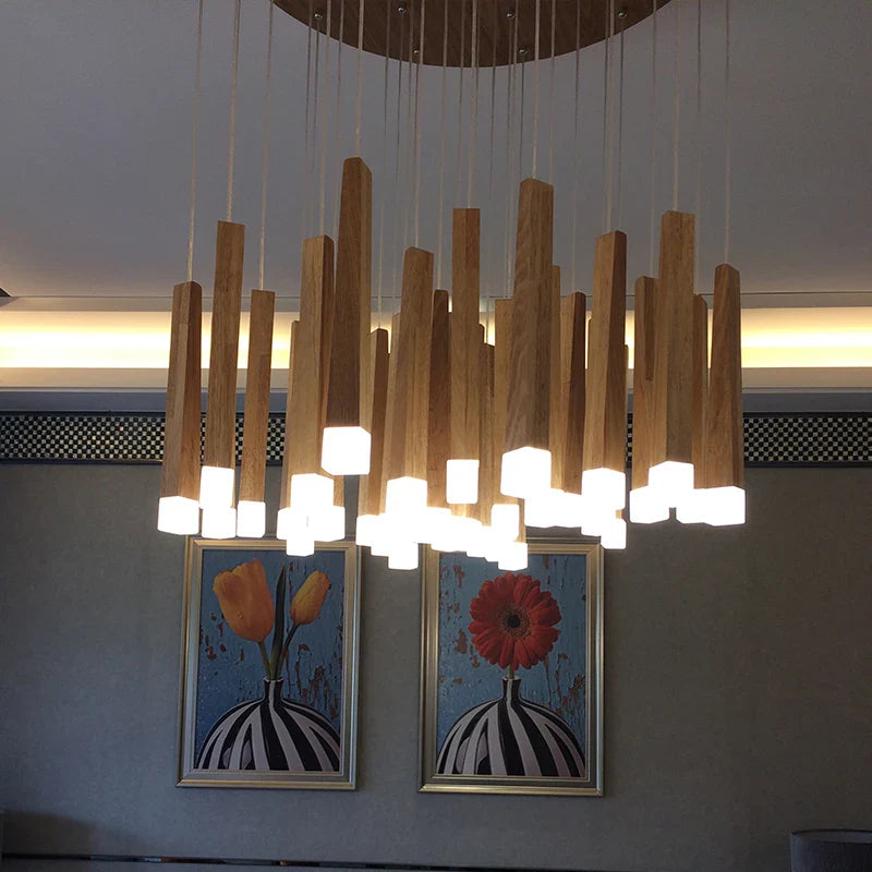 lampadario sospeso moderno in legno per tutti gli spazi