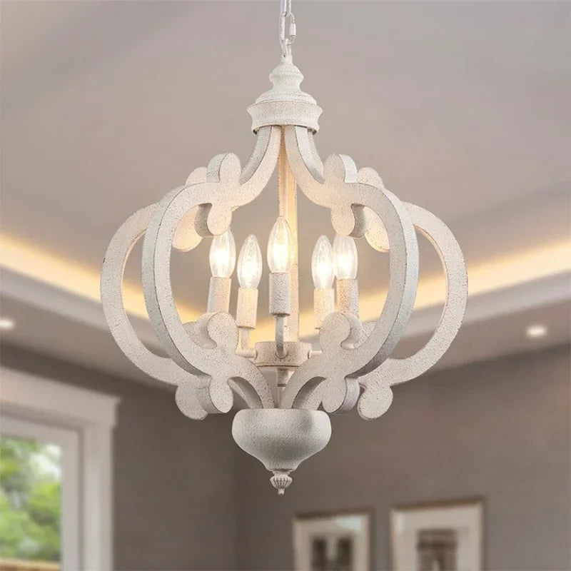 Lampadario in legno massiccio vintage
