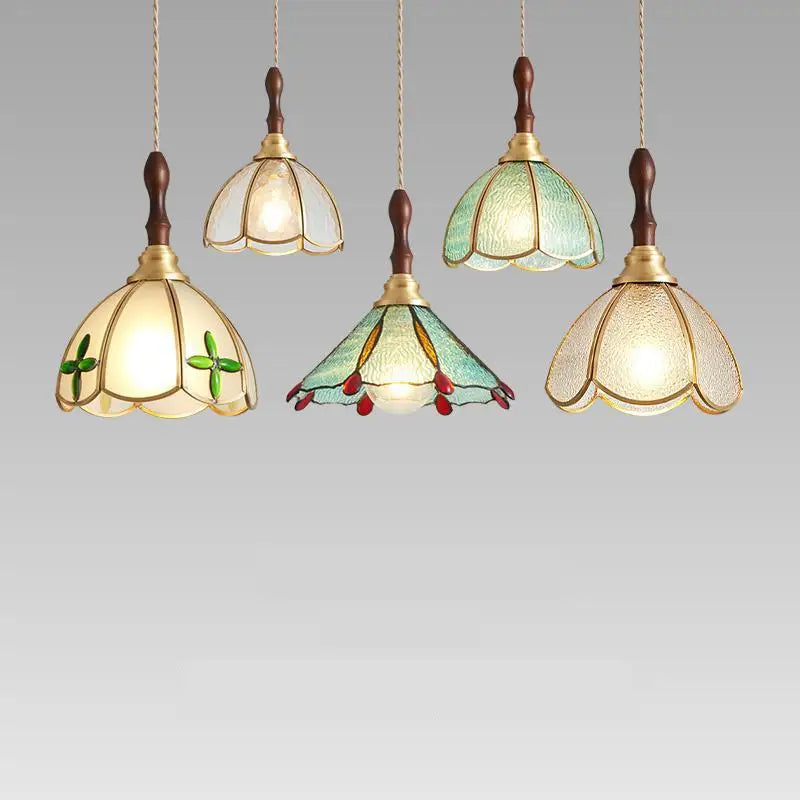 Lampadario vintage ramato retrò design