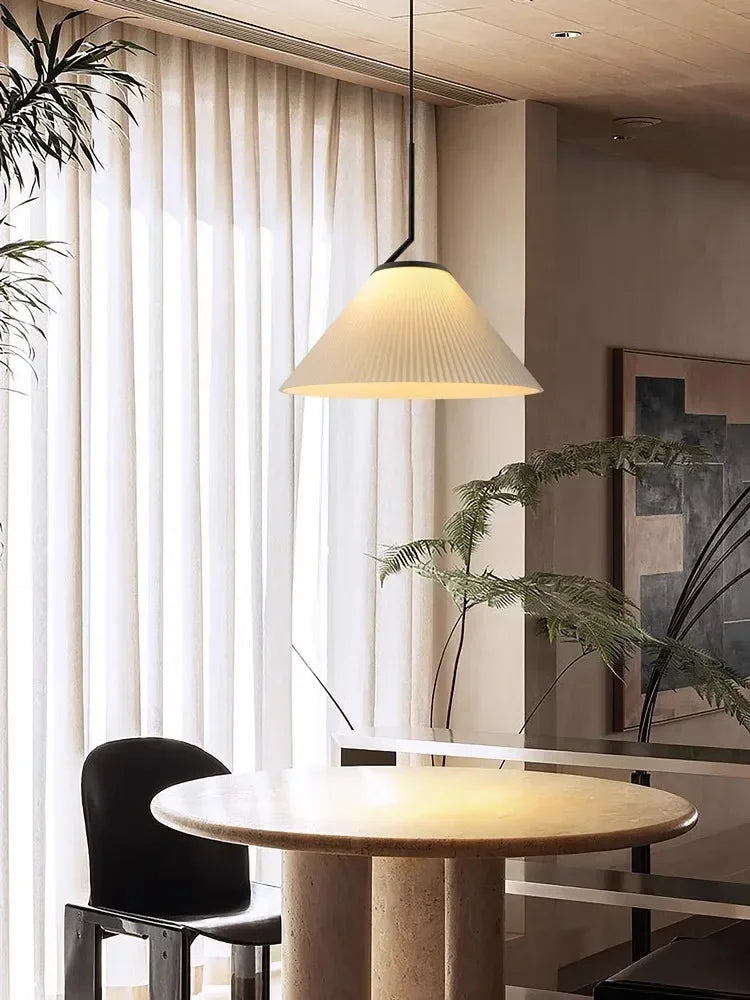 Lampadario moderno nordico luminoso