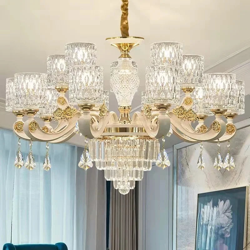 lampadario in vetro cristallo design moderno per un interno elegante