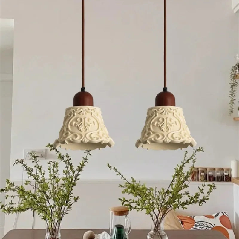 Lampadario creativo antico in resina per decorazione vintage