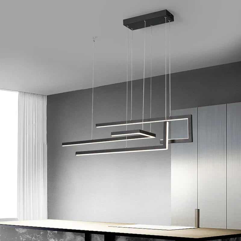 Lampadario intelligente design elegante