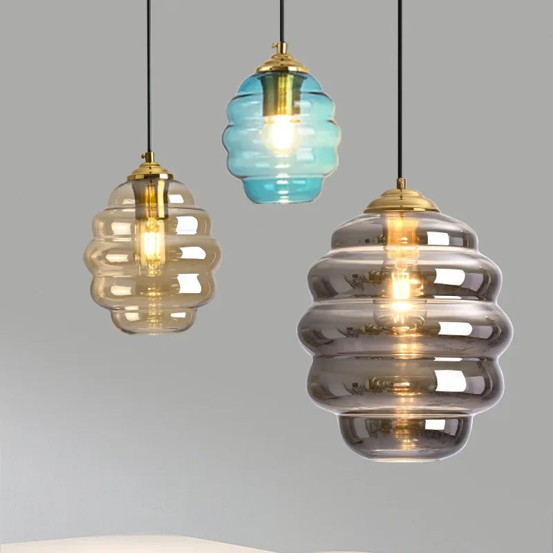 Lampadario moderno design luminoso ed elegante