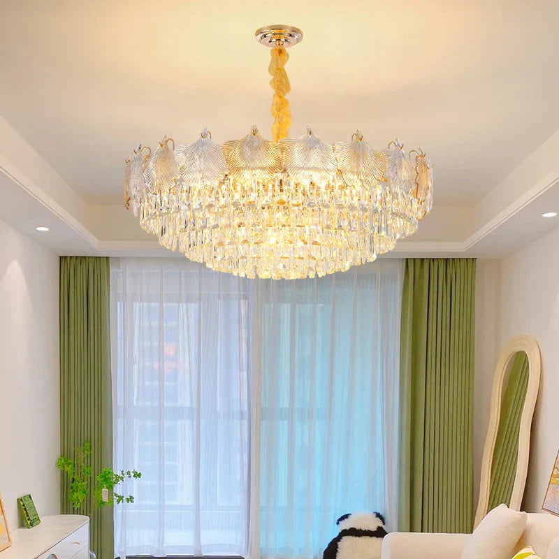 lampadario in vetro cristallo design moderno per interno elegante
