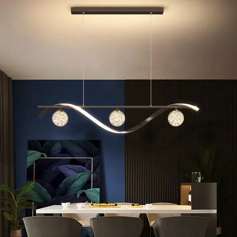 Lampadario nordico in vetro chiaro